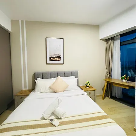 Eaton Service Apartment At Klcc Kuala Lumpur Exterior photo