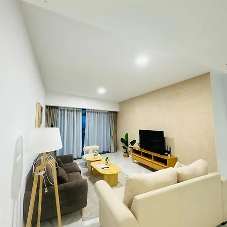 Eaton Service Apartment At Klcc Kuala Lumpur Exterior photo